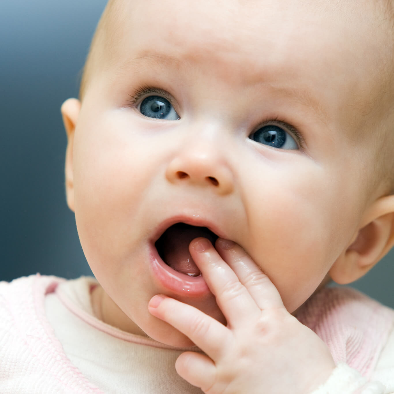 Teething Symptoms - Stages of Teething – How to Soothe a Teething Baby
